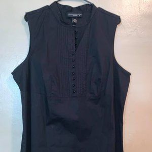 Sleeveless Venezia Blouse